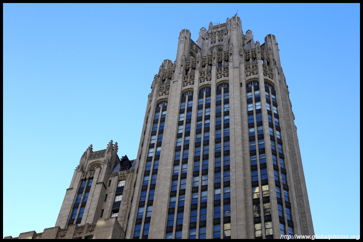 File:The Magnificent Mile, Michigan Avenue, Chicago, Illinois  (11004379194).jpg - Wikimedia Commons