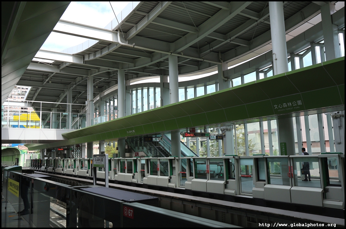 Taichung Photo Gallery - MRT